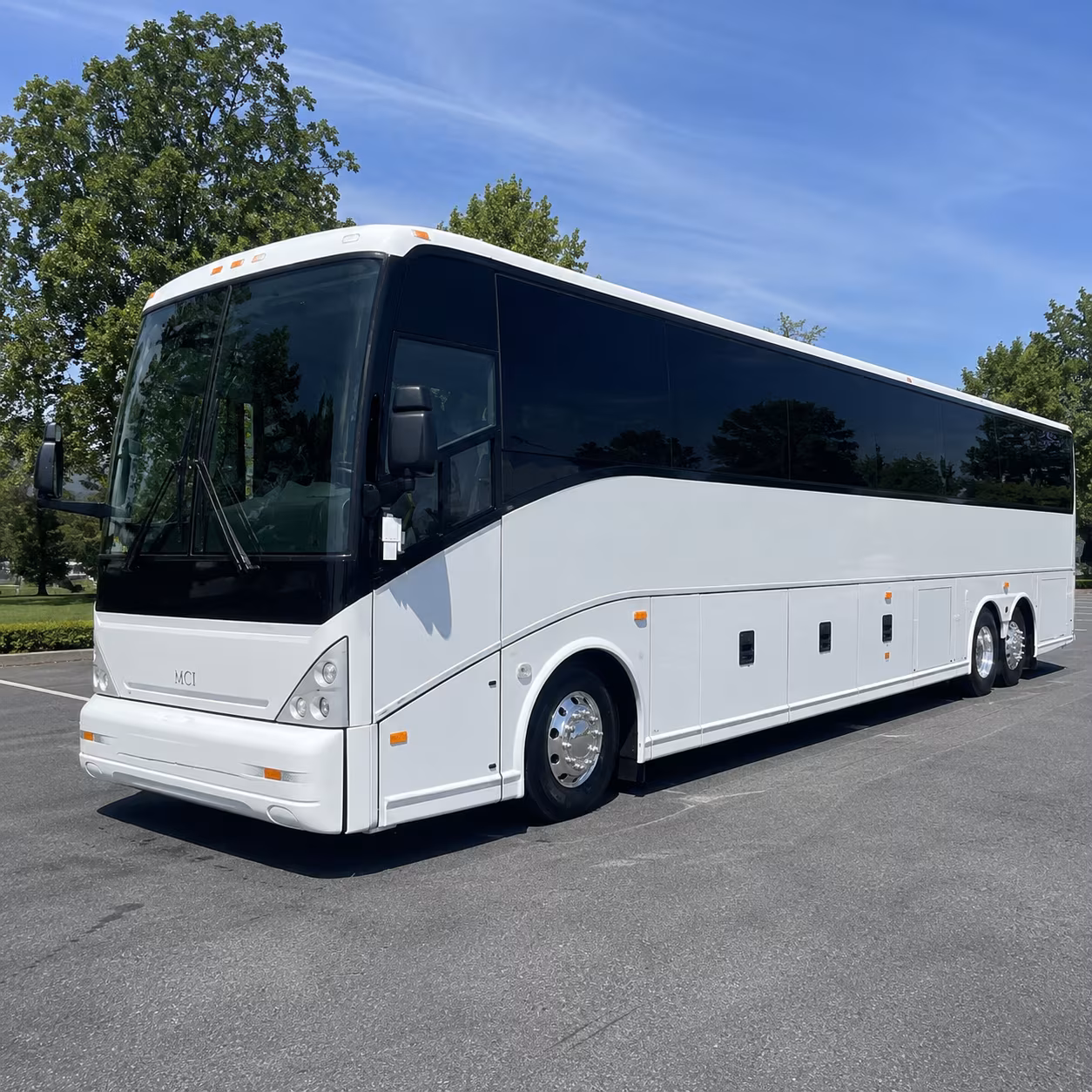 bus rental options for grand island trips