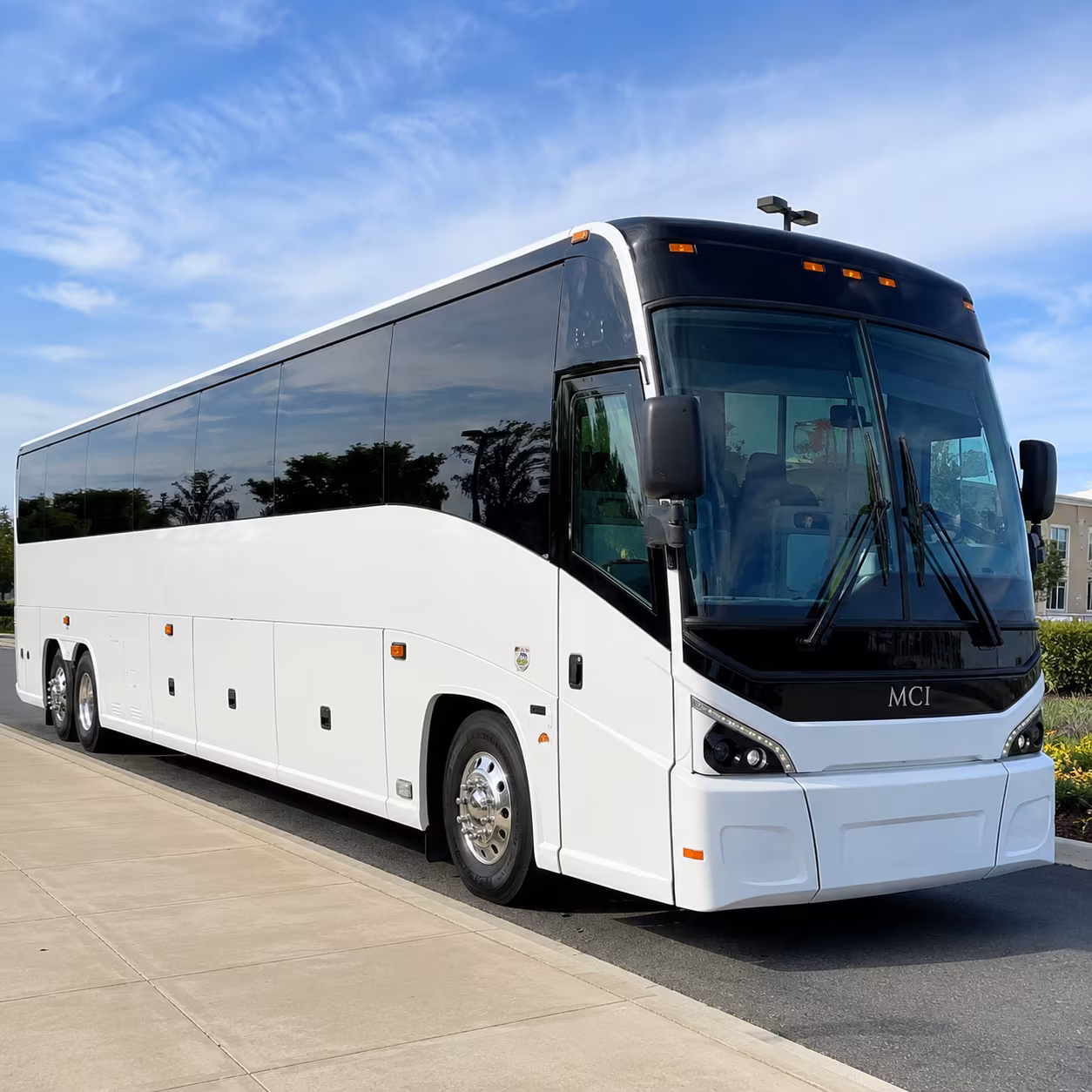 charter buses to pinnacle bank arena in lincoln and chi health center in omaha