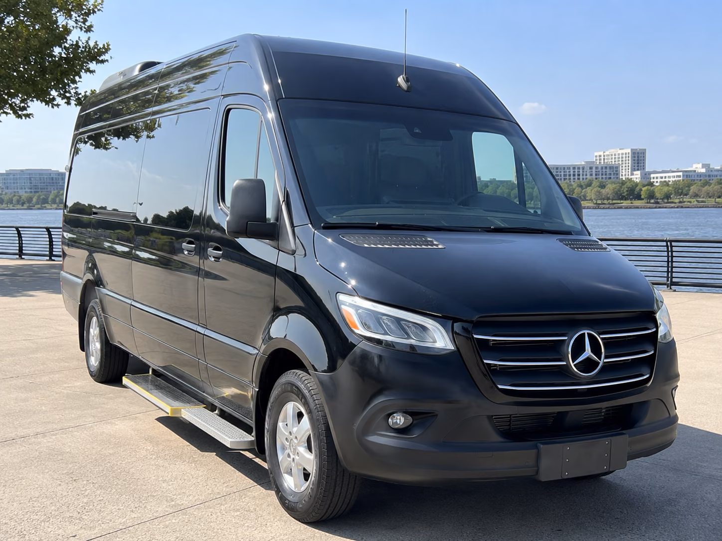 grand island sporting event transportation