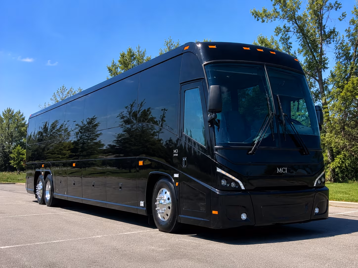 wine tour buses to prairieland winery and the hastings corridor